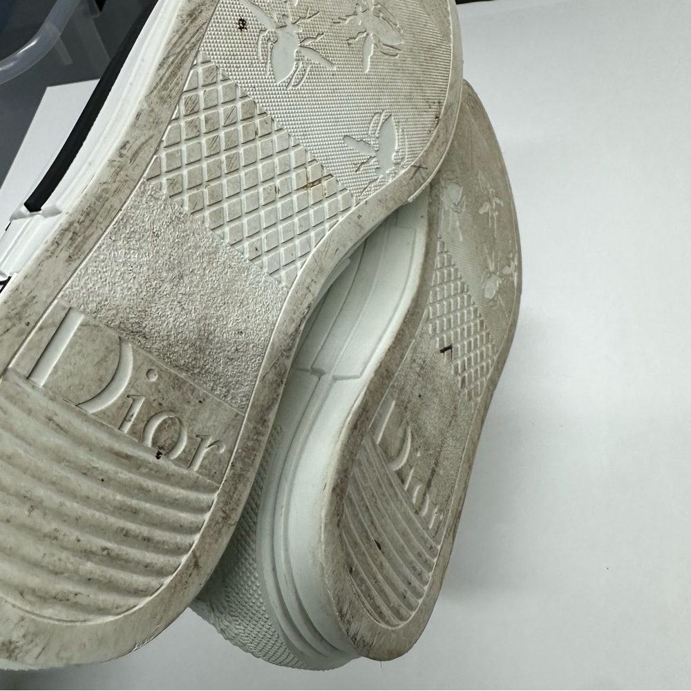 Dior Authentic M-B23 Oblique High-Top Sneaker - Picture 9 of 9